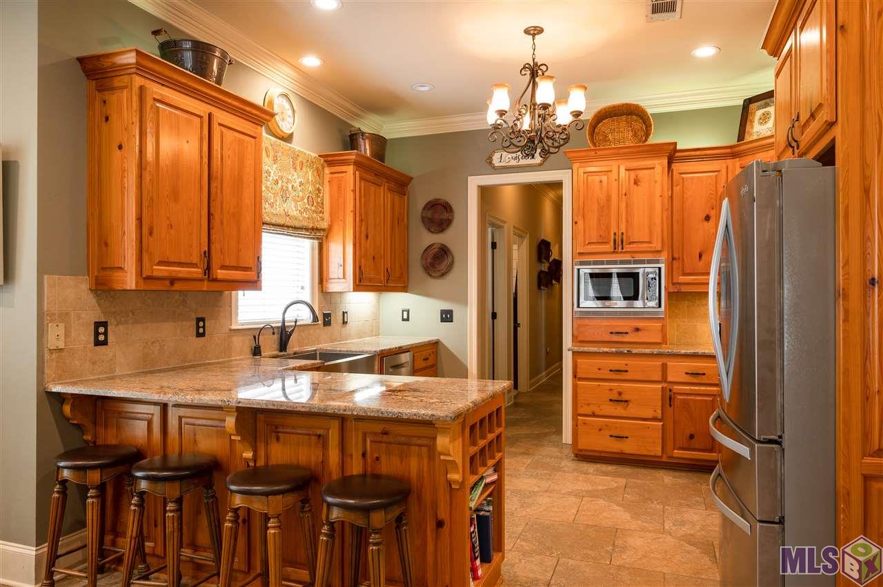 13702 Landmark Drive Baton Rouge, LA 70810 - Photo 14 of 29 Kitchen