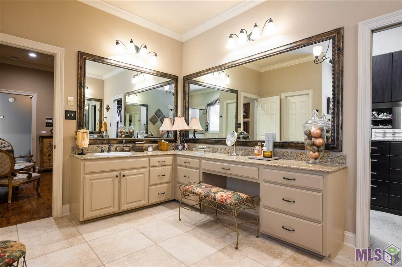 13702 Landmark Drive Baton Rouge, LA 70810 - Photo 21 of 29 Master Bath