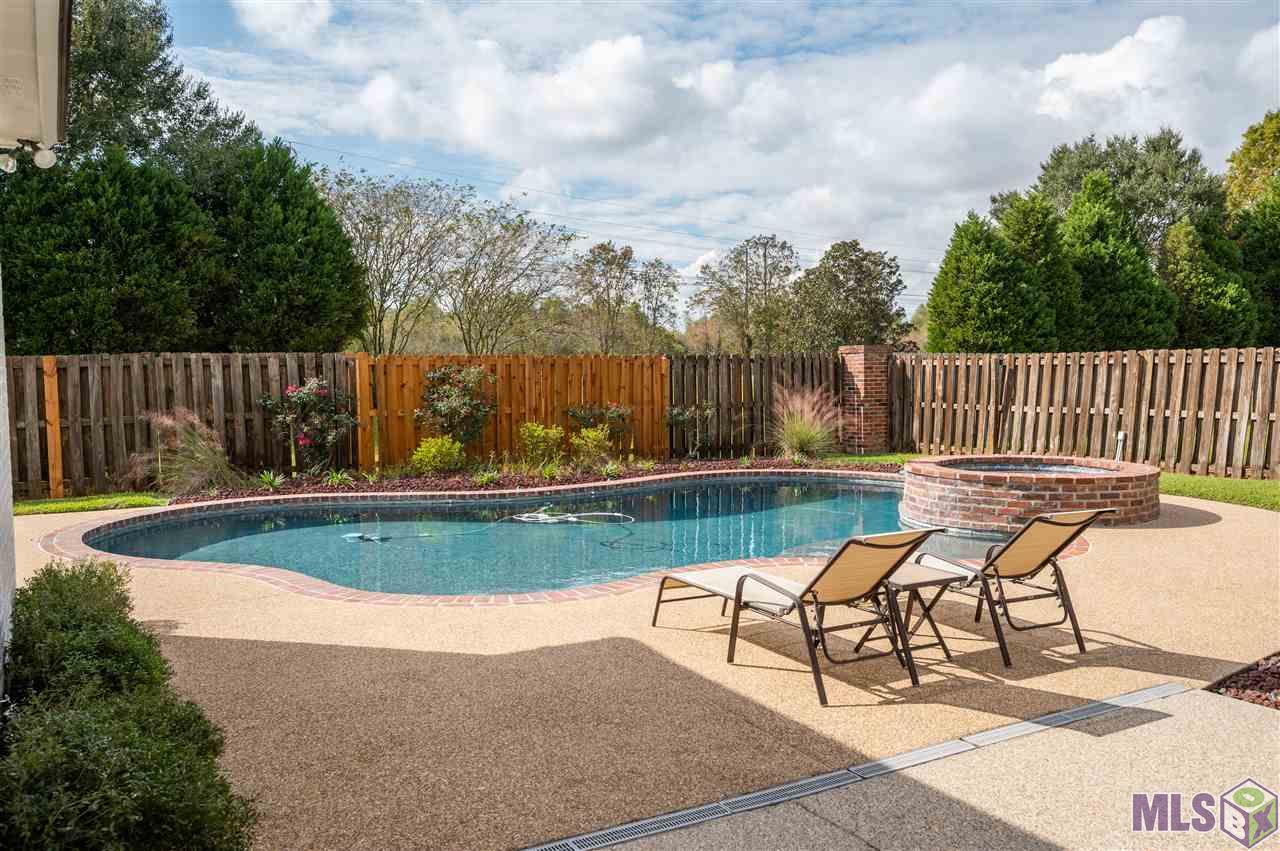 13702 Landmark Drive Baton Rouge, LA 70810 - Photo 7 of 29