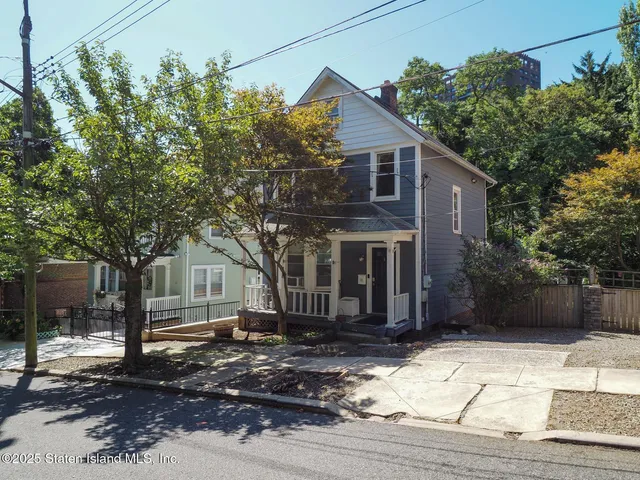 $629,000 | 74 Pleasant Valley Avenue | Grymes Hill