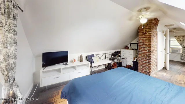 $629,000 | 74 Pleasant Valley Avenue | Grymes Hill