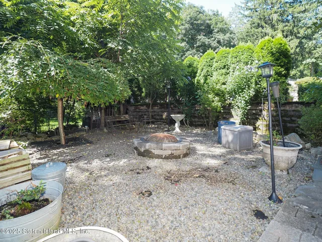 $629,000 | 74 Pleasant Valley Avenue | Grymes Hill