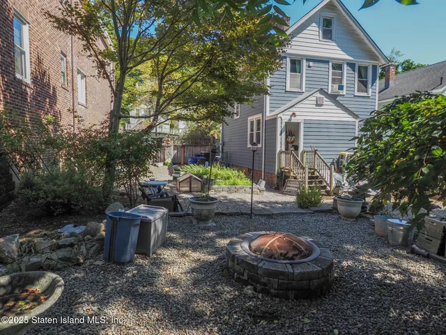 $629,000 | 74 Pleasant Valley Avenue | Grymes Hill