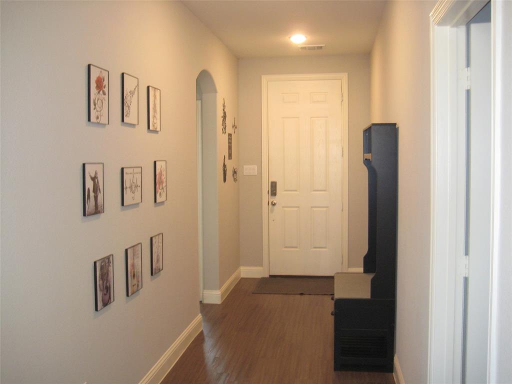 2 Grouse Run Sanger, TX 76266 - Photo 18 of 26 a view of a hallway with front door