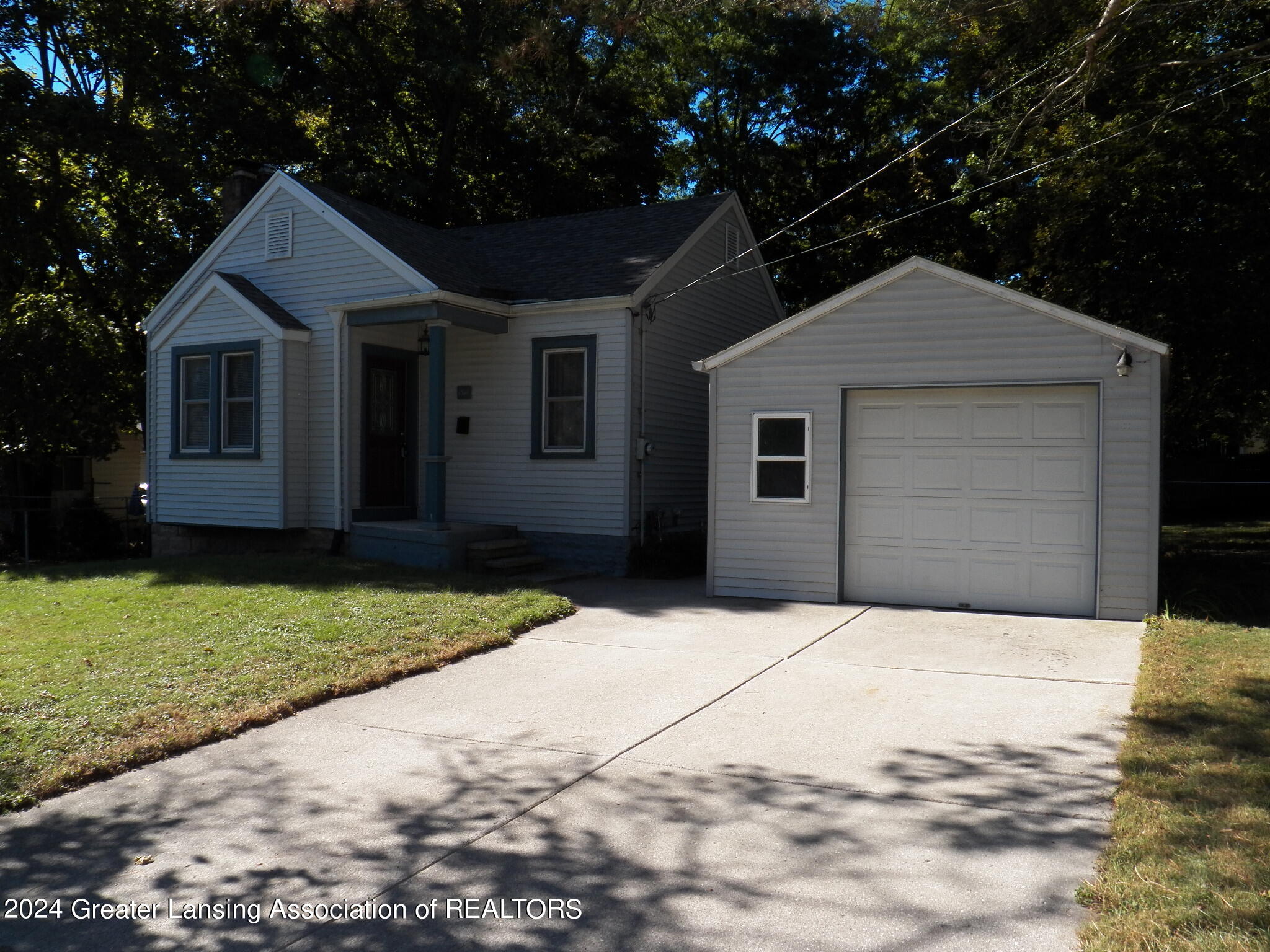 1511 Lansing Avenue Lansing, MI 48915 - Photo 24 of 24 103_0497