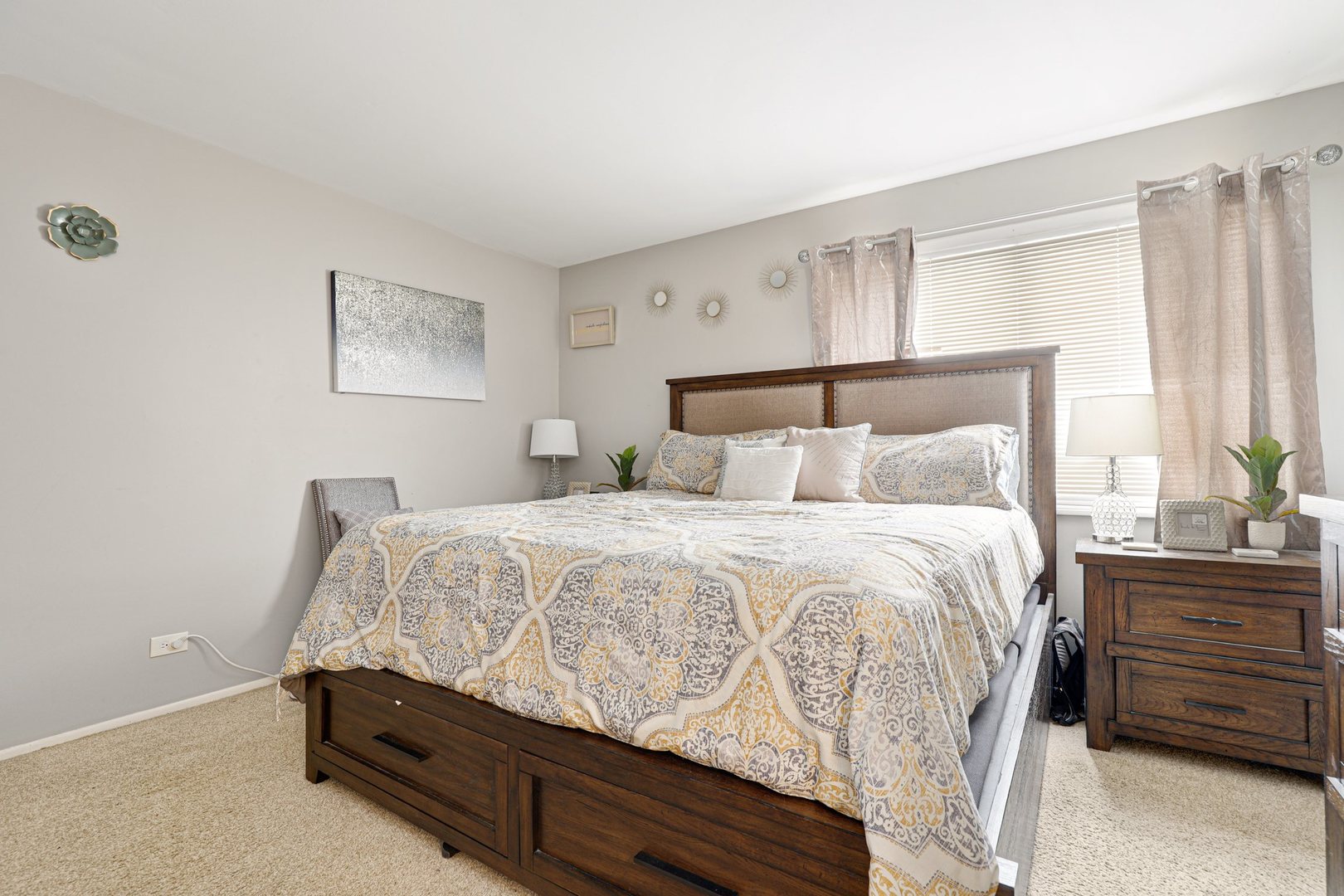 223 Pheasant Road Matteson, IL 60443 - Photo 11 of 19 a bedroom with a bed and a window