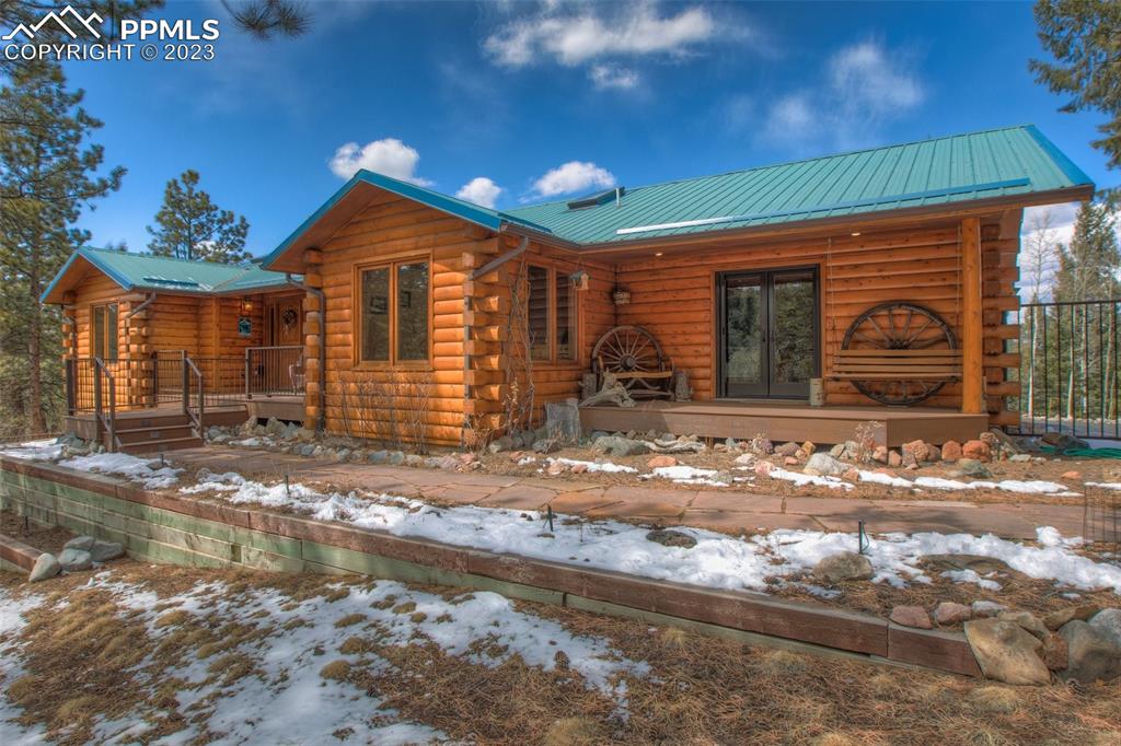 265 Broken Wheel Drive Divide, CO 80814 - Photo 46 of 50 a front view of a house