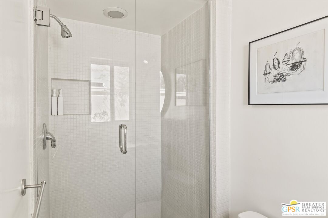 1465 North Rodeo Road Palm Springs, CA 92262 - Photo 25 of 43 a bathroom with a shower