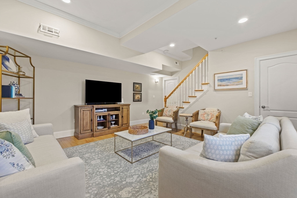 25 Maple Street, Unit C Stoneham, MA 02180 - Photo 13 of 27