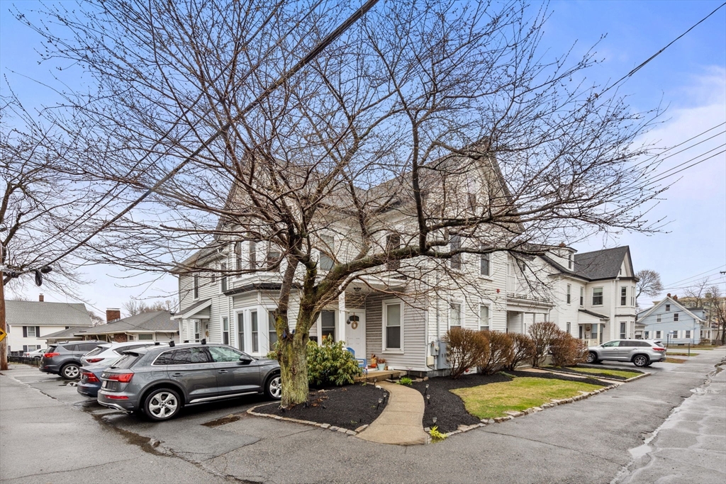 25 Maple Street, Unit C Stoneham, MA 02180 - Photo 3 of 27