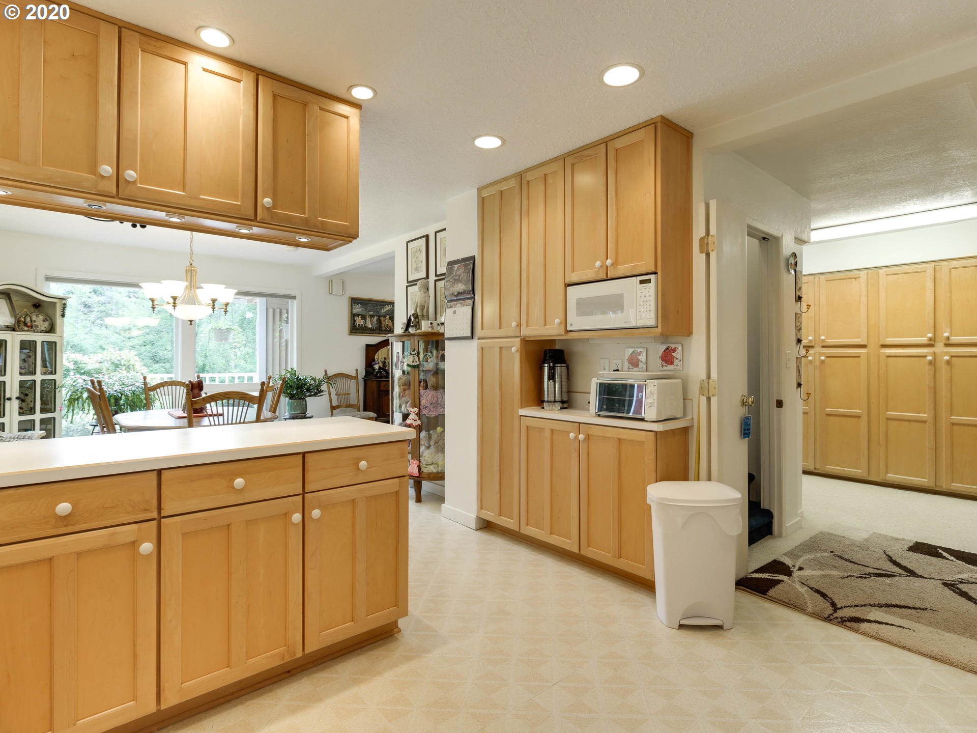 14766 South Gerkman Road Oregon City, OR 97045 - Photo 9 of 30 Gallery Image 9