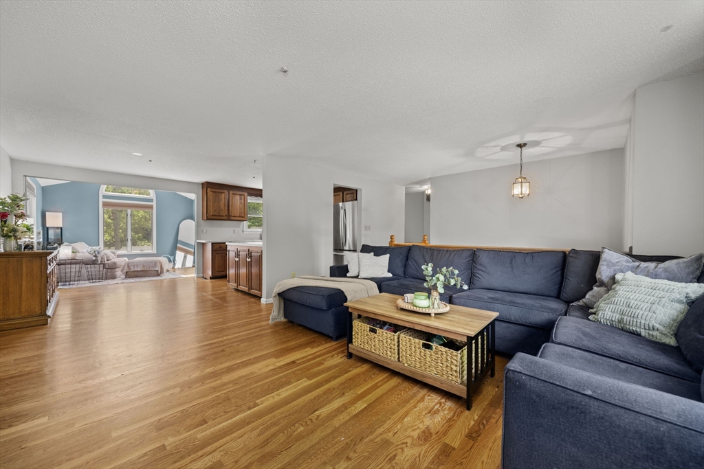 10 Upland Road Danvers, MA 01923 - Photo 11 of 30