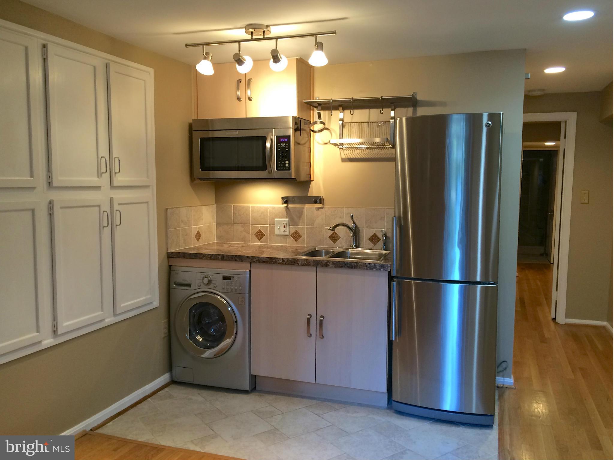 3254 Q Street Northwest Washington, DC 20007 - Photo 22 of 30 Kitchen