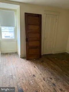 an empty room with closet
