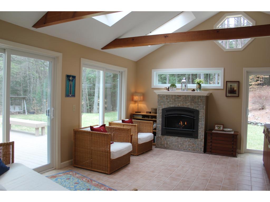 95 Rollins Road Hopkinton, NH 03229 - Photo 11 of 34