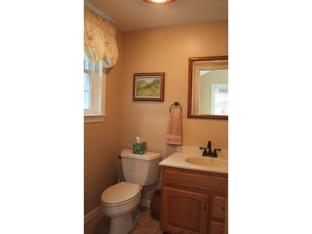 95 Rollins Road Hopkinton, NH 03229 - Photo 14 of 34