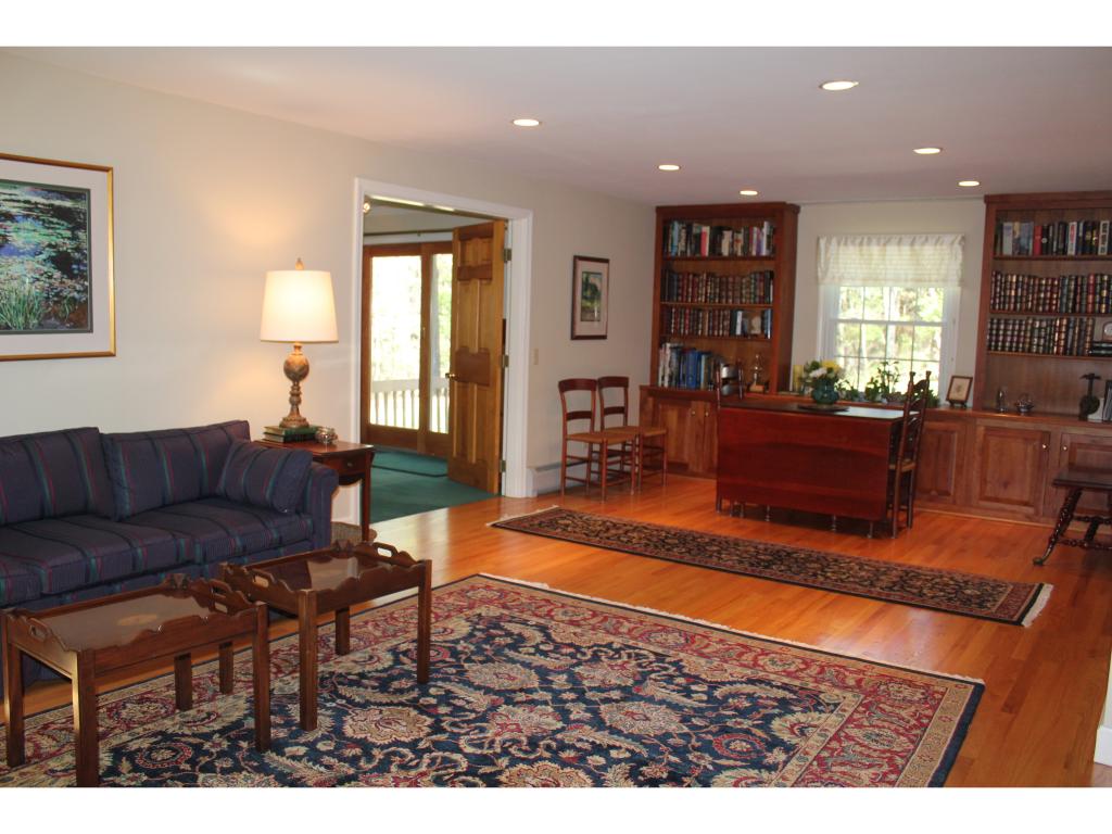 95 Rollins Road Hopkinton, NH 03229 - Photo 4 of 34