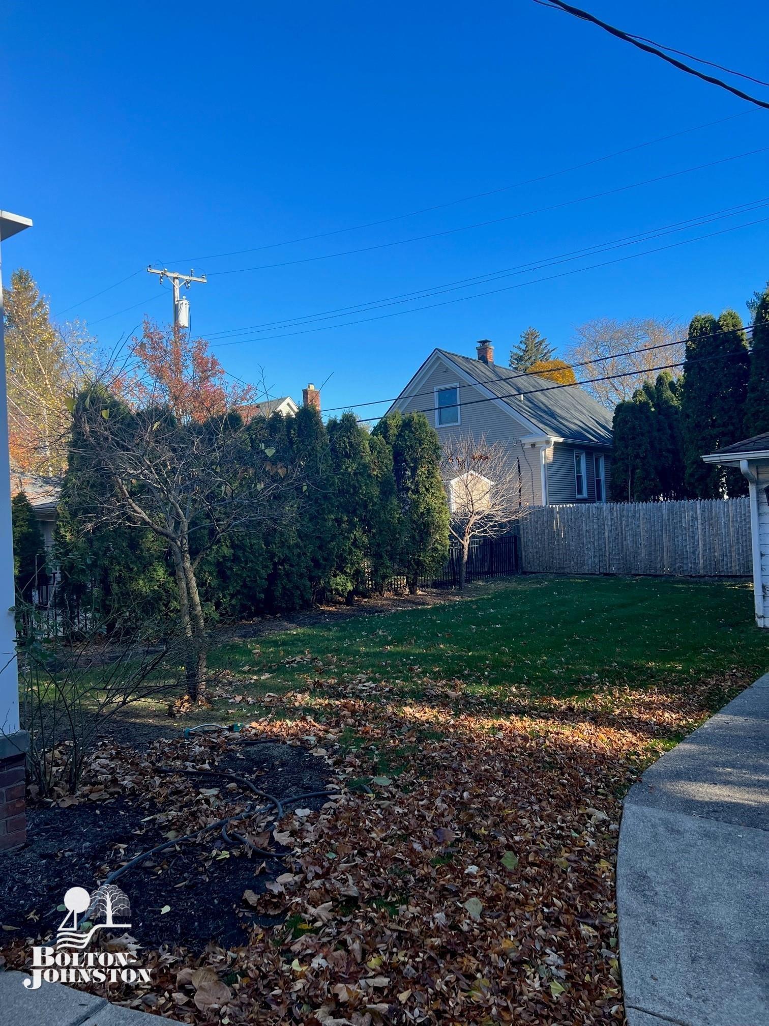 360 Rivard Boulevard Grosse Pointe, MI 48230 - Photo 16 of 16