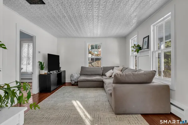 $559,900 | 3 Ferry Road, Lyme, CT 06371