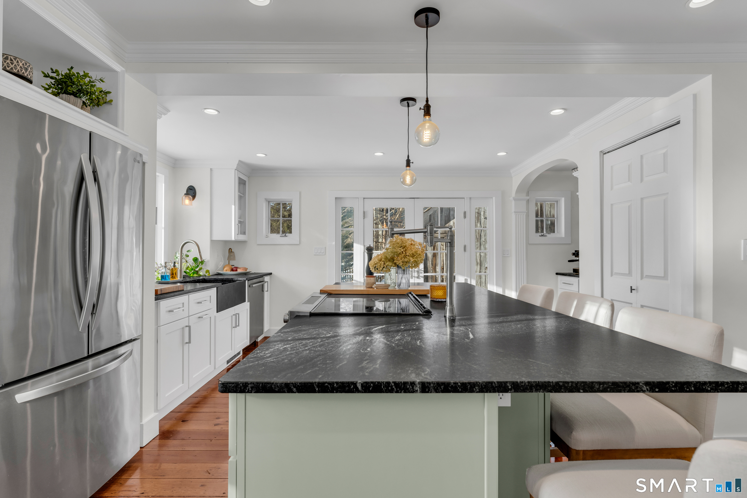 3 Ferry Road Lyme, CT 06371 - Photo 9 of 40