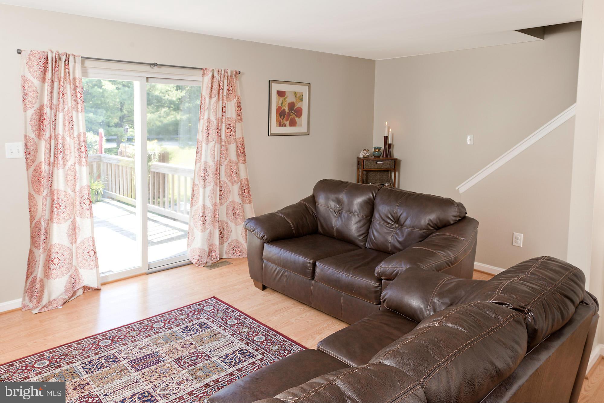 21 Offspring Court Perry Hall, MD 21128 - Photo 4 of 24 Living Room