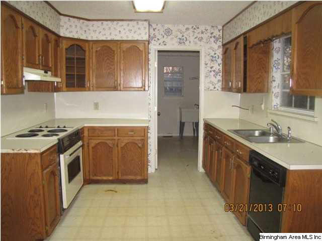 1240 4th Way Pleasant Grove, AL 35127 - Photo 2 of 2