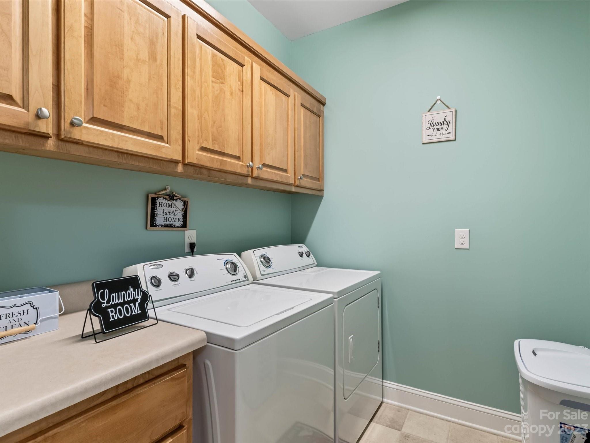 125 Boulder Ridge Drive State Road, NC 28676 - Photo 24 of 39 a utility room with dryer and washer