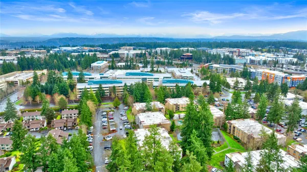 $299,988 | 14665 Northeast 34th Street, Unit B1, Bellevue, WA 98007
