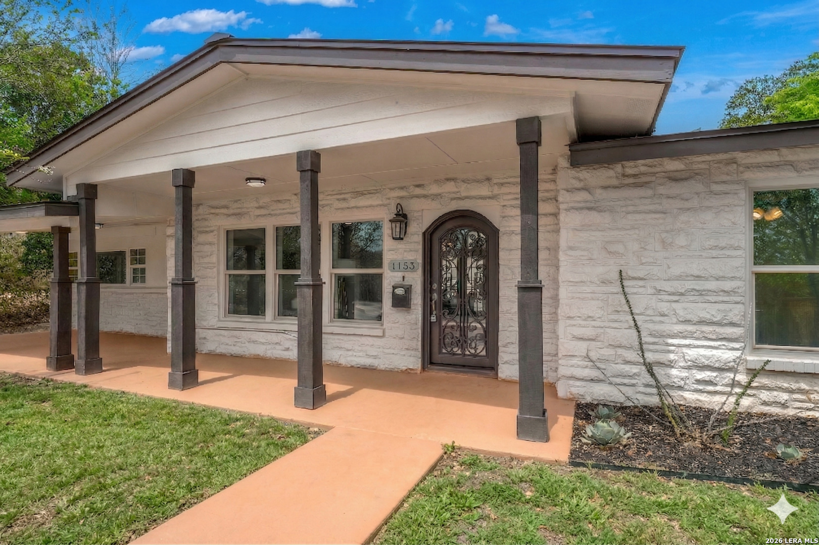 1153 Garraty Road Terrell Hills, TX 78209 - Photo 2 of 41