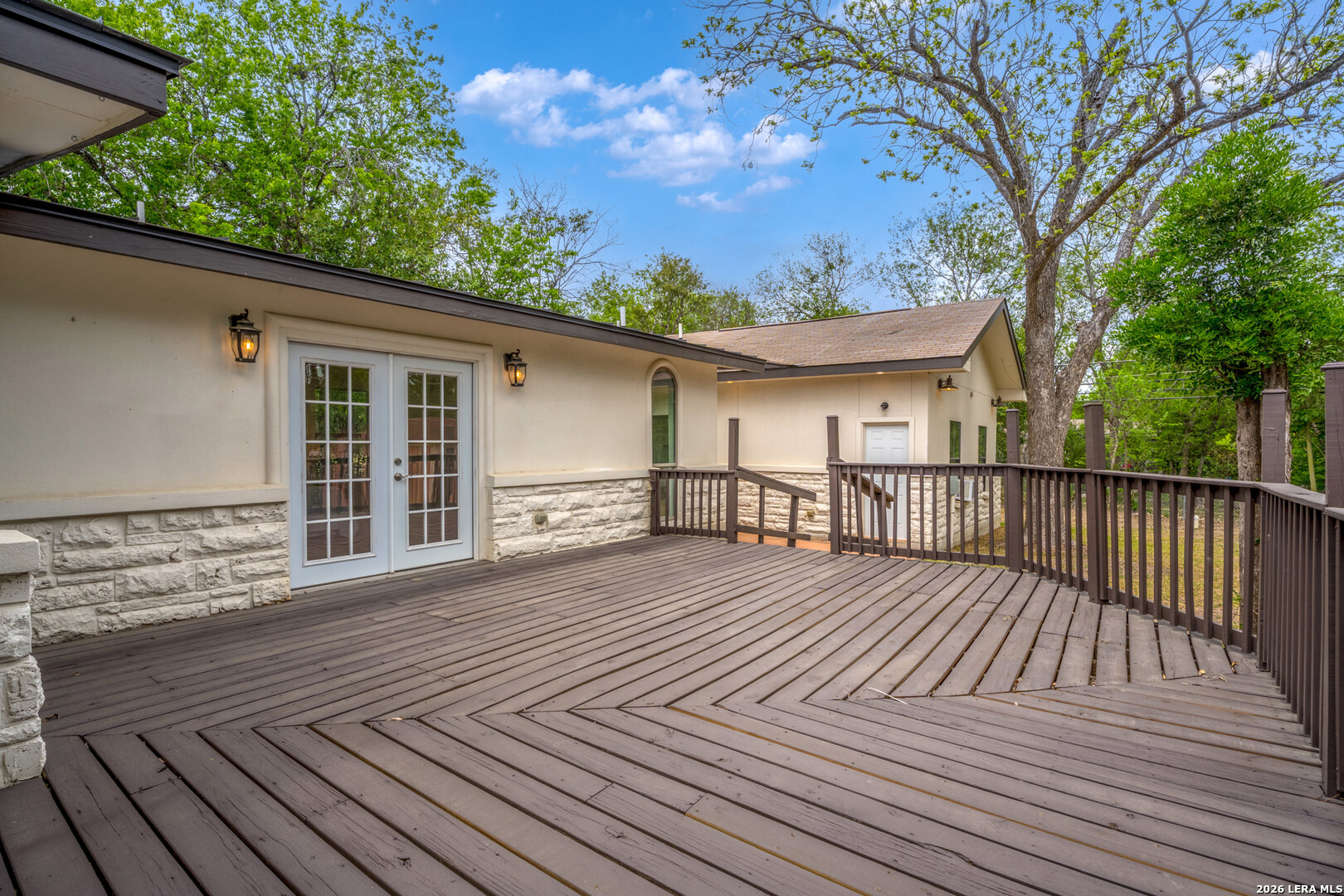 1153 Garraty Road Terrell Hills, TX 78209 - Photo 33 of 41