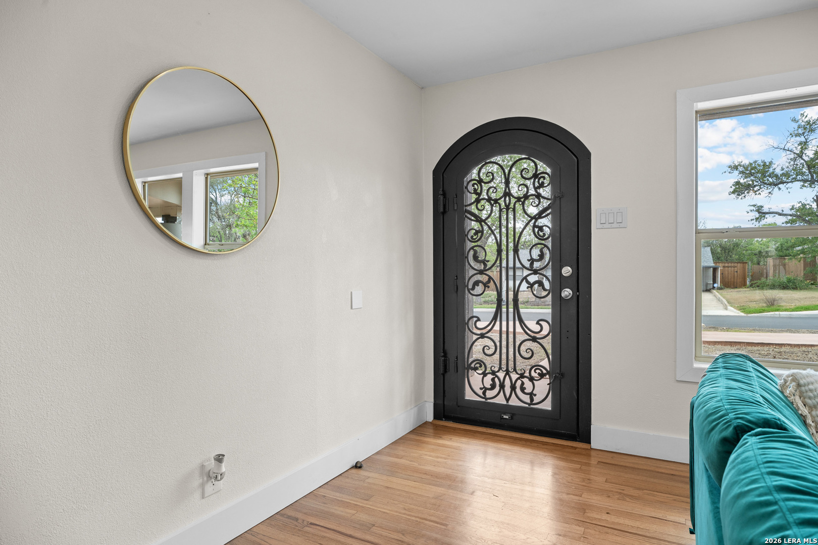 1153 Garraty Road Terrell Hills, TX 78209 - Photo 5 of 41