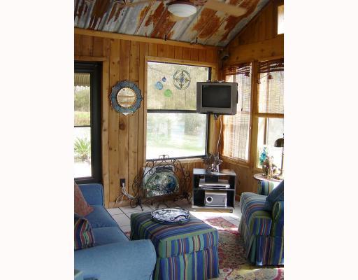 52457 Wilson Road Folsom, LA 70437 - Photo 5 of 8 Gallery Image 5