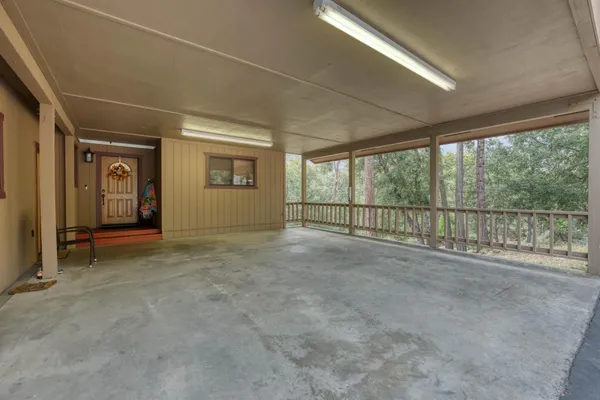 $680,000 | 42123 Auberry Road, Auberry, CA 93602