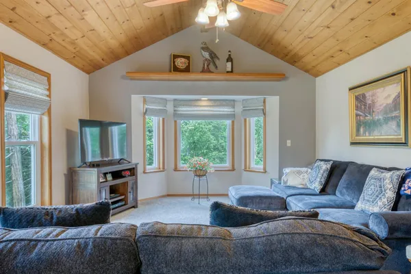 $680,000 | 42123 Auberry Road, Auberry, CA 93602