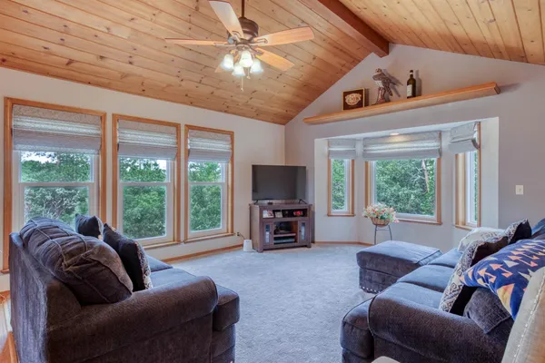 $680,000 | 42123 Auberry Road, Auberry, CA 93602