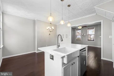 a view of livingroom with hardwood floor and window