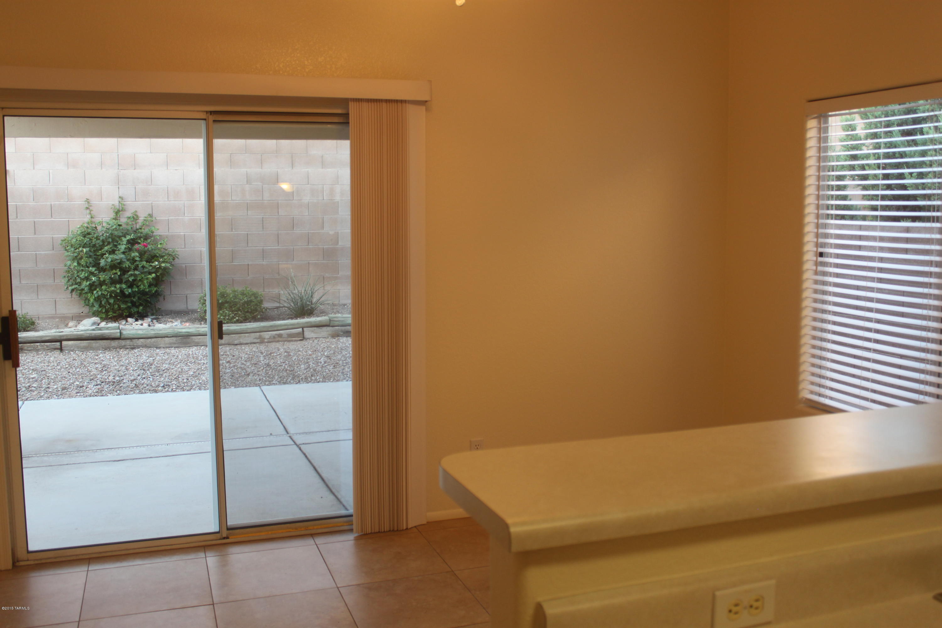 9179 East Rainsage Street Tucson, AZ 85747 - Photo 4 of 12