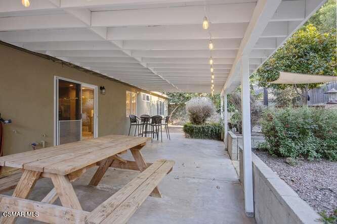 807 Talbert Avenue Simi Valley, CA 93065 - Photo 21 of 39 Gallery Image 21
