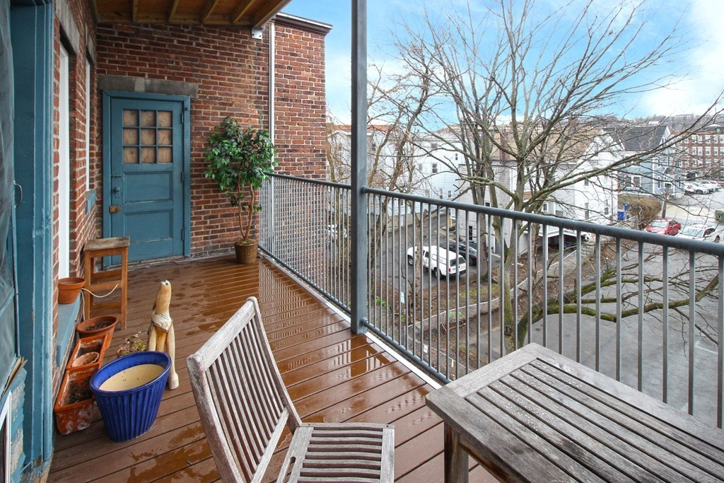 6 Radcliffe Road, Unit 5 Boston, MA 02134 - Photo 11 of 12 Gallery Image 11