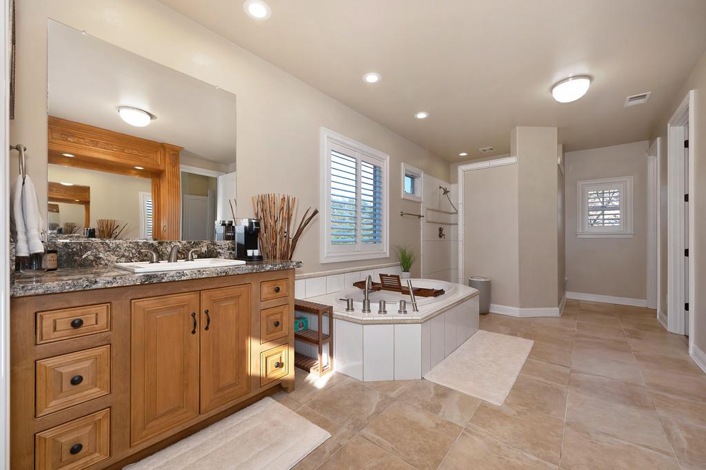 4022 Legend Drive Rocklin, CA 95765 - Photo 30 of 83