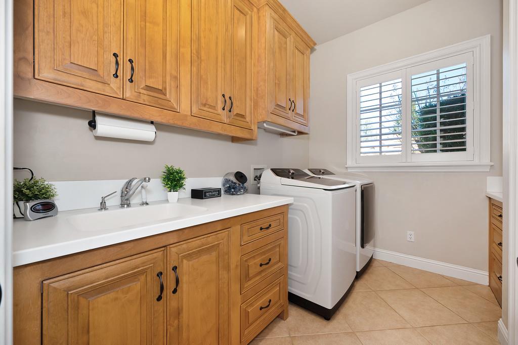 4022 Legend Drive Rocklin, CA 95765 - Photo 36 of 79