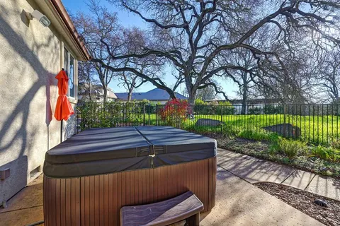 $1,585,000 | 4022 Legend Drive, Rocklin, CA 95765