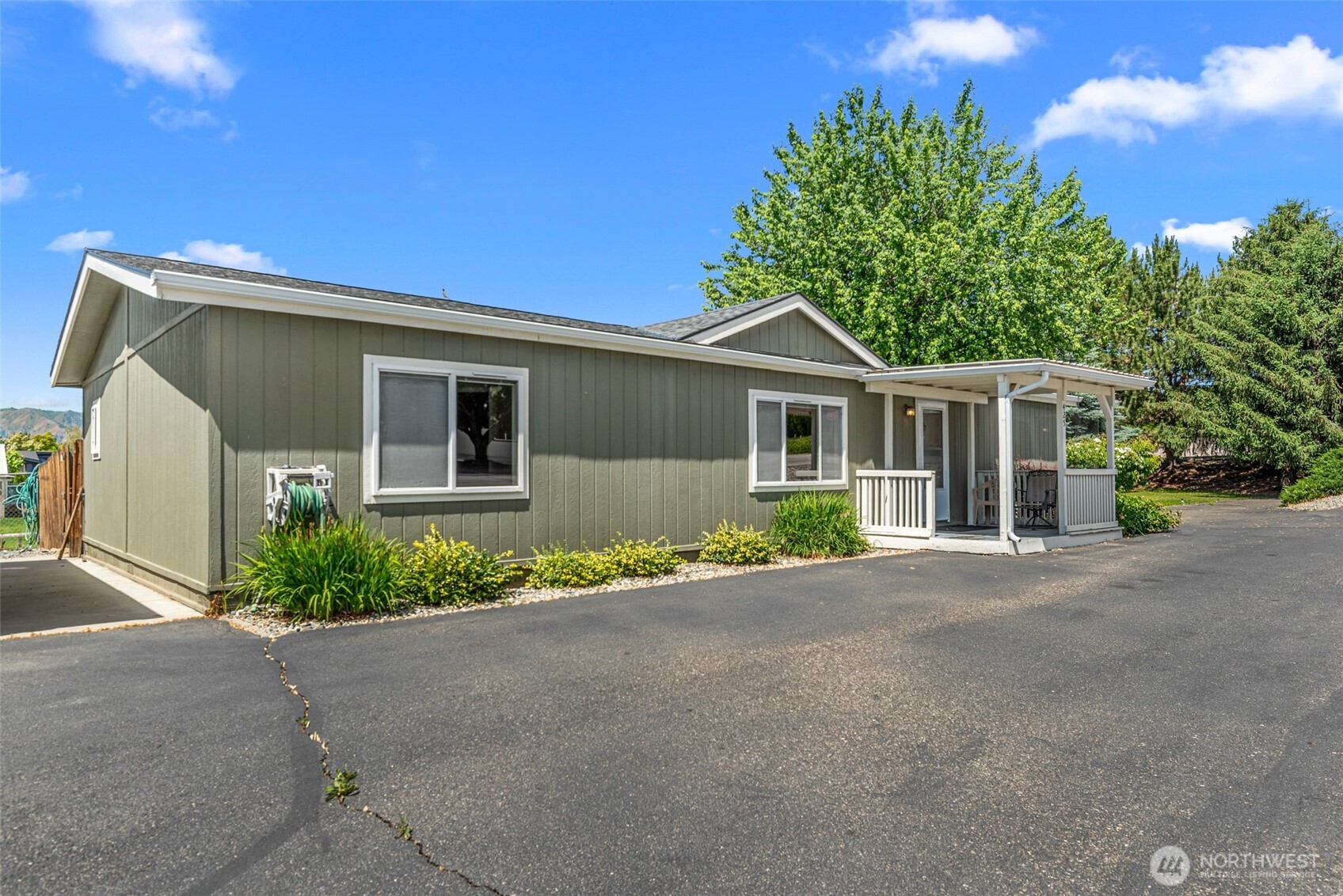 425 Nightengale Place East Wenatchee, WA 98802 - Photo 32 of 37