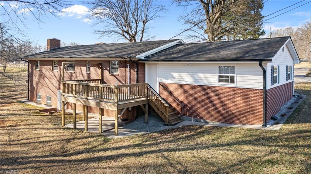2969 Piney Mountain Road Walnut Cove, NC 27052 - Photo 5 of 19
