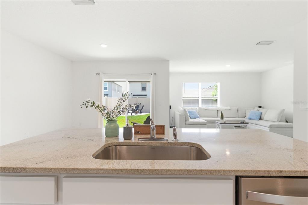 9014 Forge Breeze Loop Wesley Chapel, FL 33545 - Photo 28 of 58