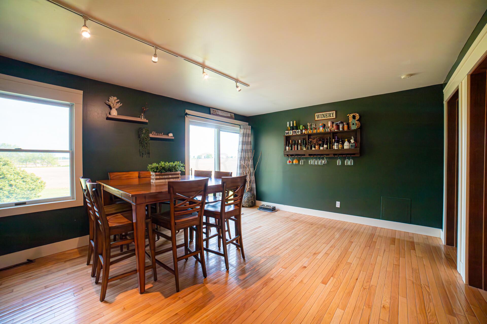 4980 Granville Road Mount Vernon, OH 43050 - Photo 7 of 48 Dining room