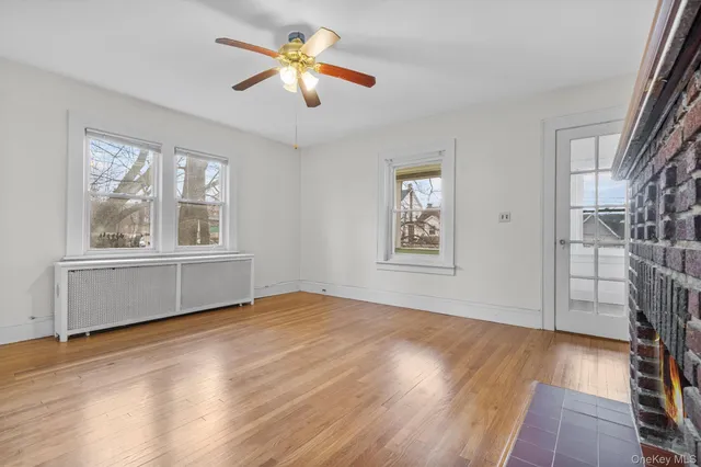 $4,000 | 247 Roberts Avenue, Yonkers, NY 10703