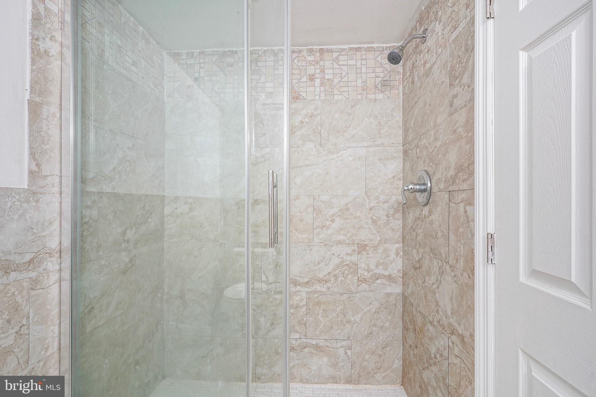 232 Egg Harbor Road Sewell, NJ 08080 - Photo 17 of 36 a bathroom with a shower
