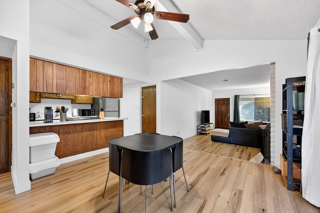 1052 Clinton Road Sacramento, CA 95825 - Photo 12 of 52