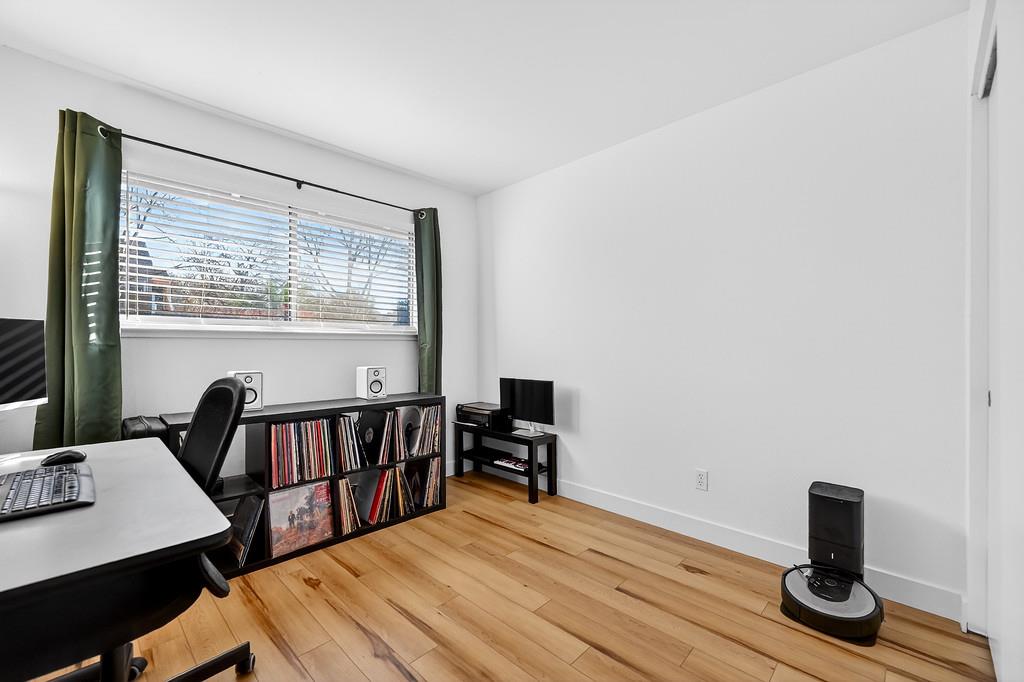 1052 Clinton Road Sacramento, CA 95825 - Photo 21 of 52 a view of a room with furniture and window
